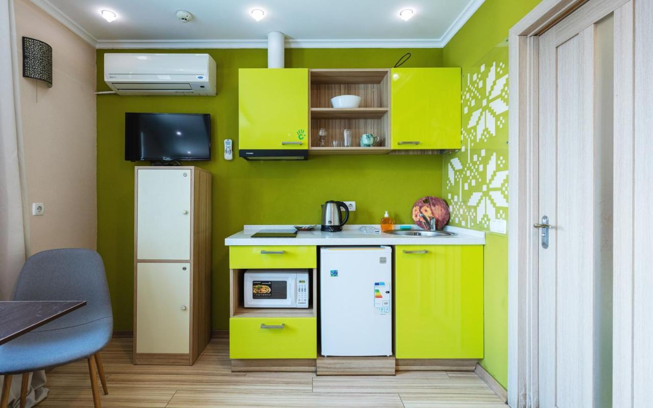 Guest House "Golden Gate 911 " Kyiv Exterior foto