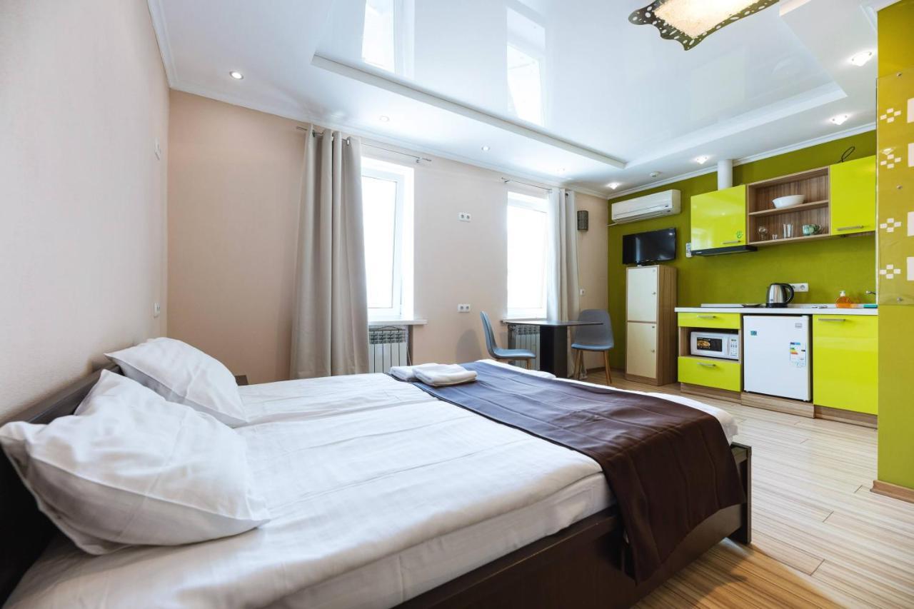 Guest House "Golden Gate 911 " Kyiv Exterior foto