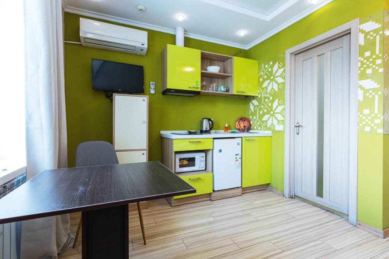Guest House "Golden Gate 911 " Kyiv Exterior foto
