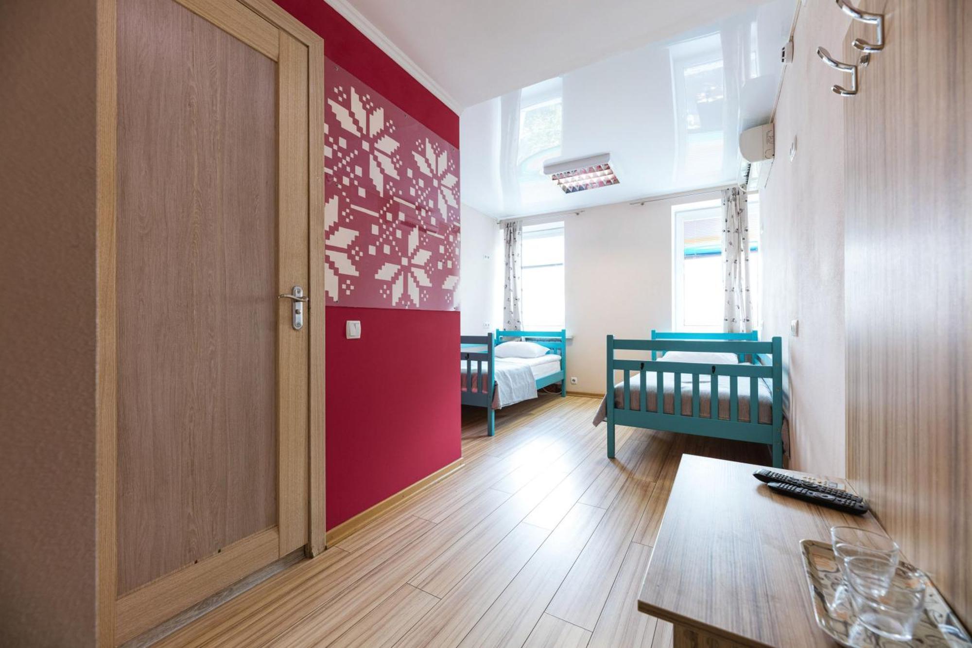 Guest House "Golden Gate 911 " Kyiv Exterior foto